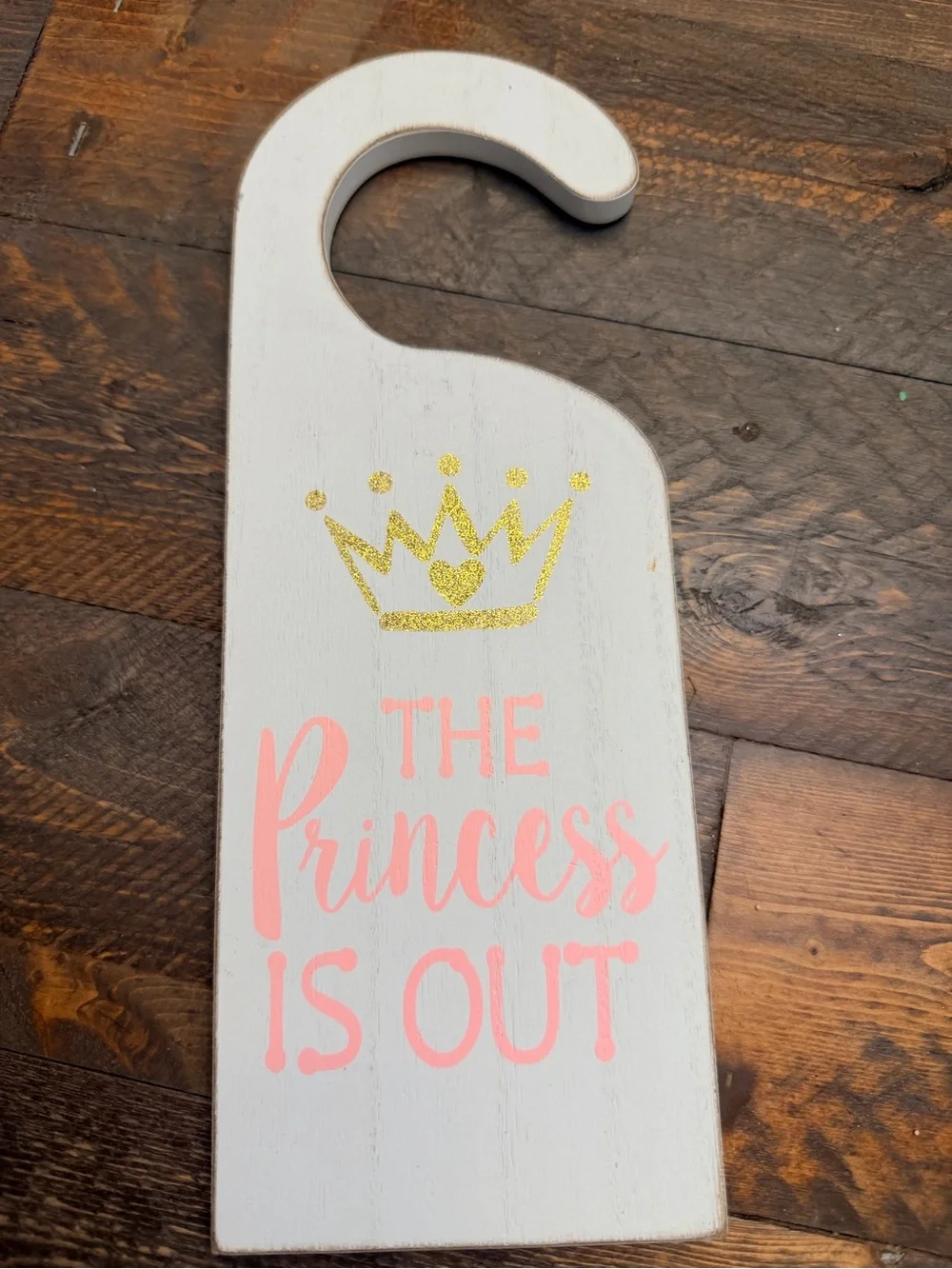 Women Girls Wood Door Hanger 
